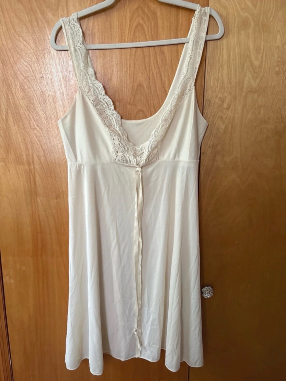 Vintage slip with lace size m